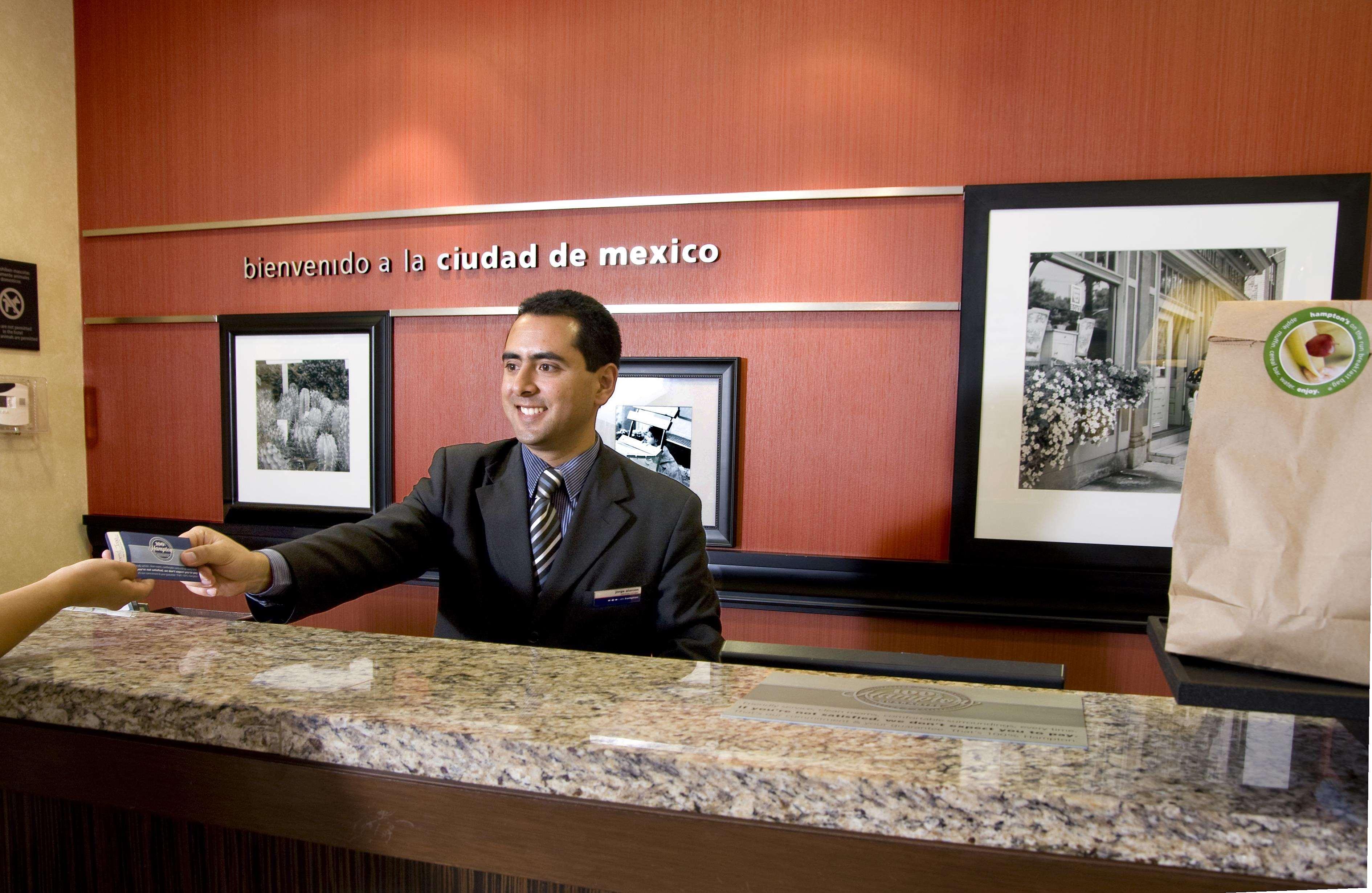 Hampton Inn & Suites Mexico City - Centro Historico Ngoại thất bức ảnh