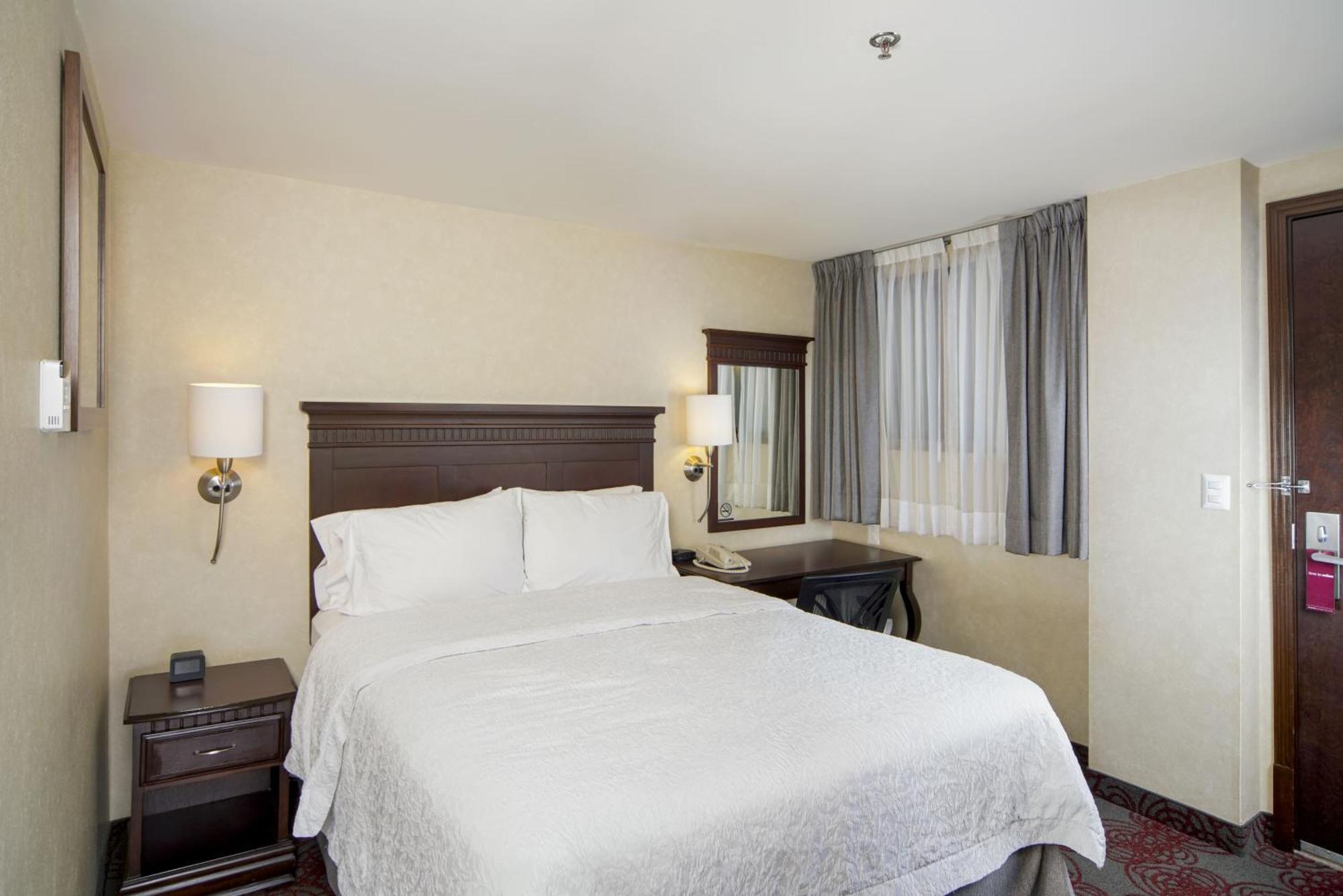 Hampton Inn & Suites Mexico City - Centro Historico Ngoại thất bức ảnh