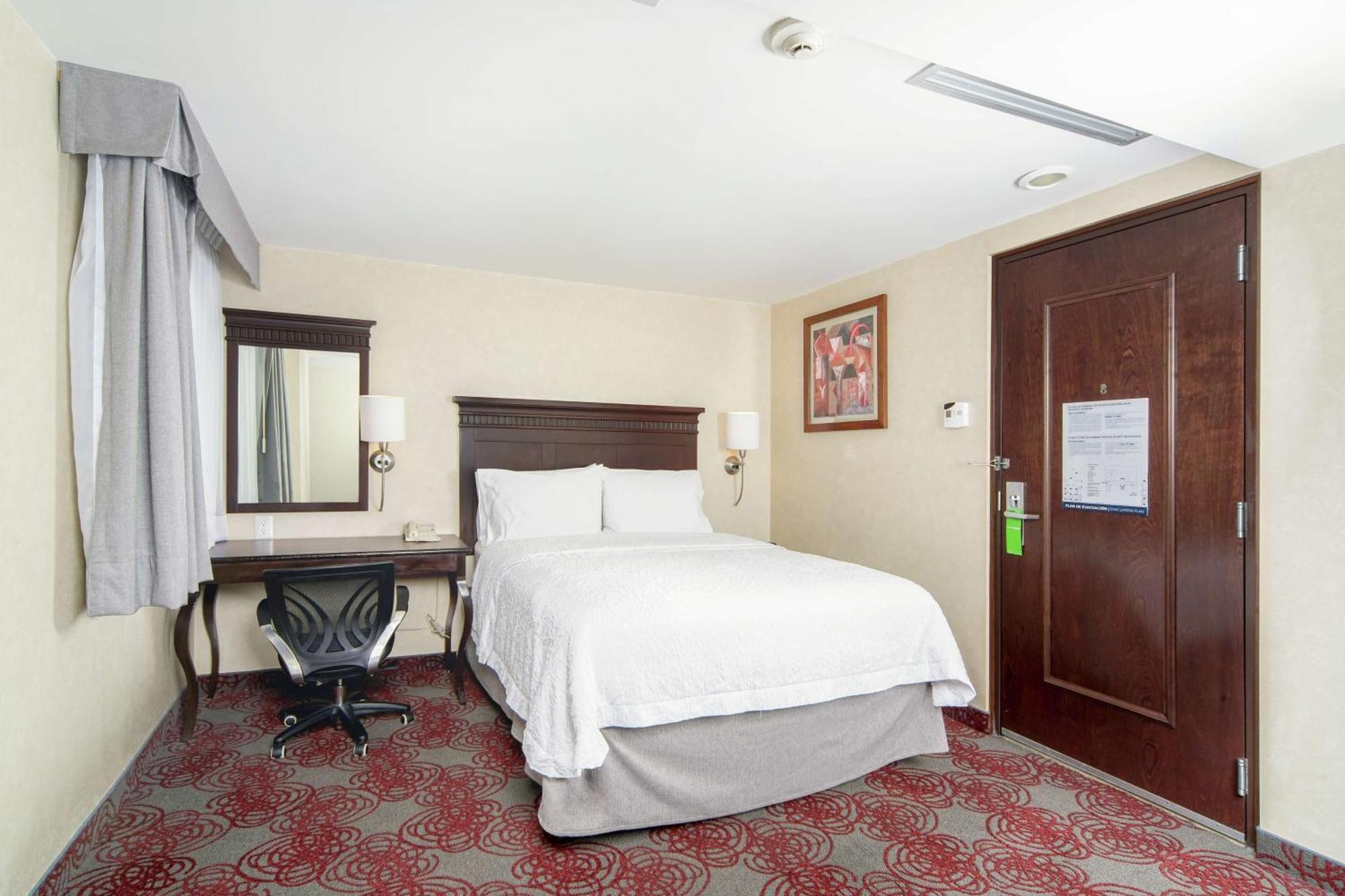 Hampton Inn & Suites Mexico City - Centro Historico Ngoại thất bức ảnh