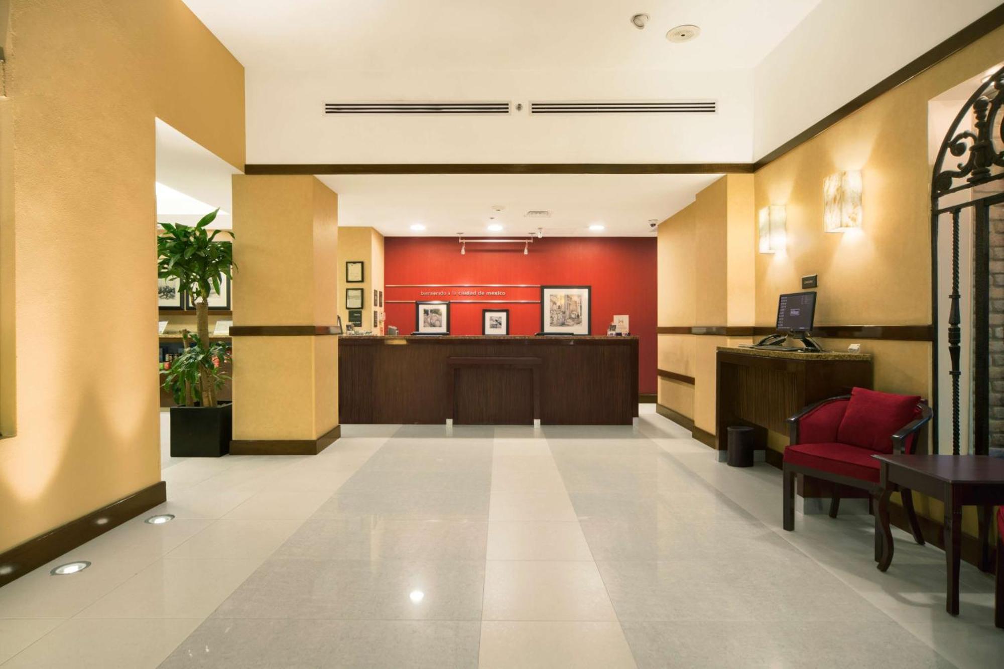 Hampton Inn & Suites Mexico City - Centro Historico Ngoại thất bức ảnh